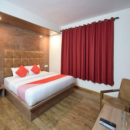 מנאלי Hotel Rising Star מראה חיצוני תמונה