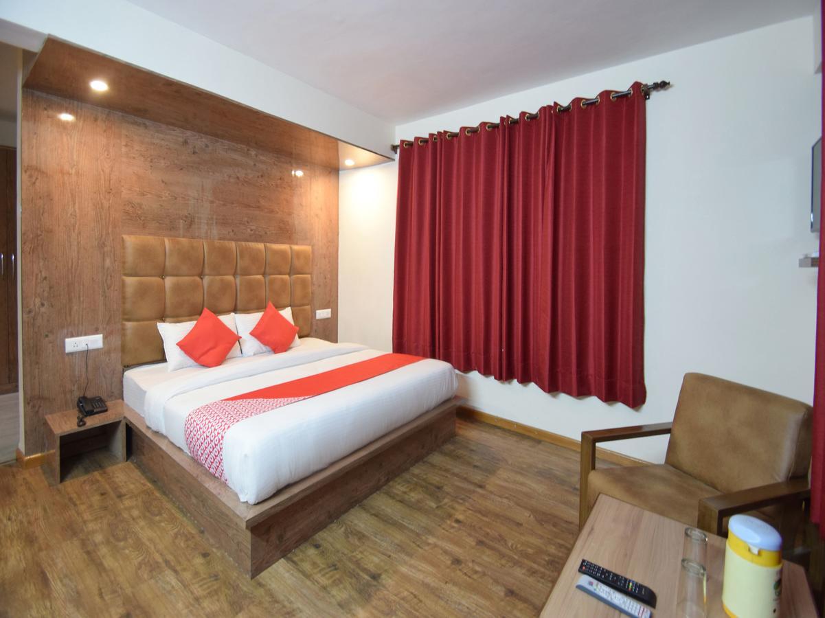 מנאלי Hotel Rising Star מראה חיצוני תמונה